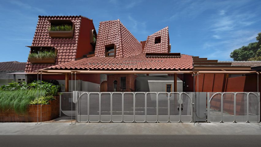 Exterior of Distracted House in Indonesia by Ismail Solehudin Architecture