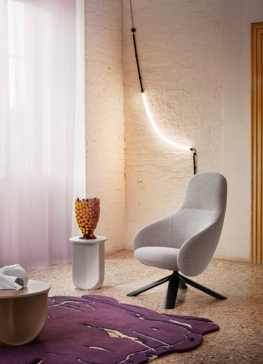Nebula lounge wood by e-ggs for Miniforms