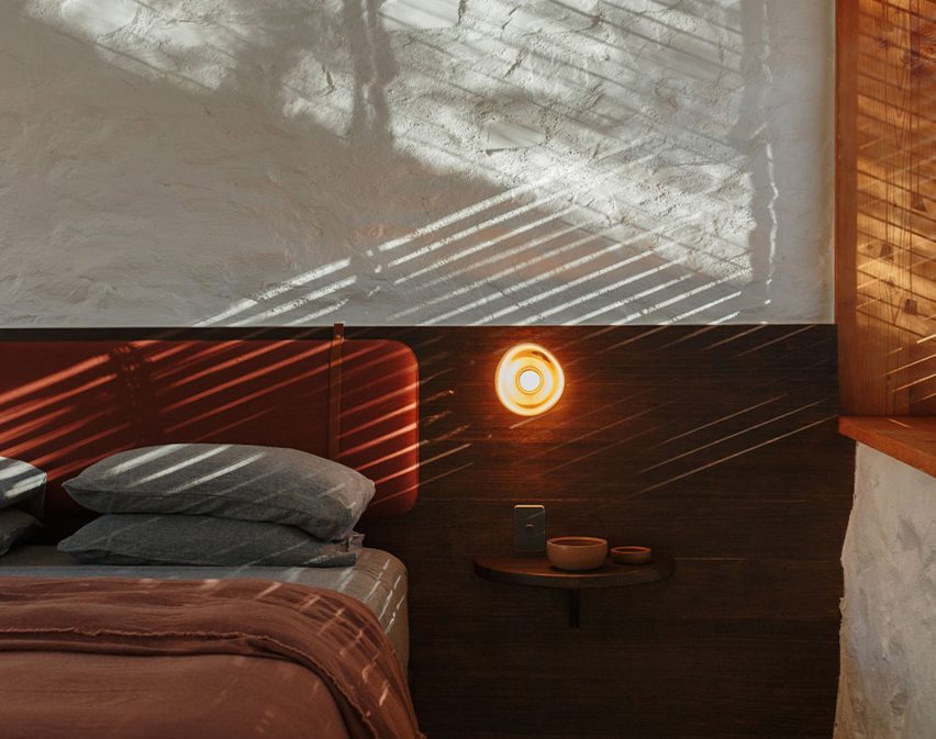 Poke wall light by Daniel Emma for JamFactory