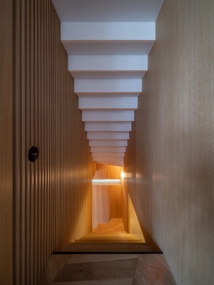 Summer House by RAPA Architects