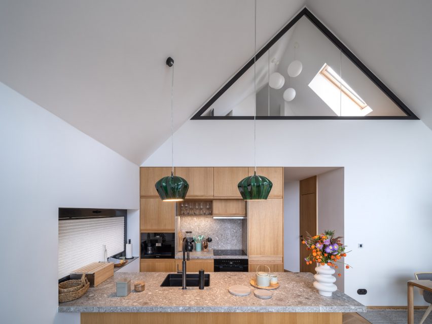 Summer House by RAPA Architects