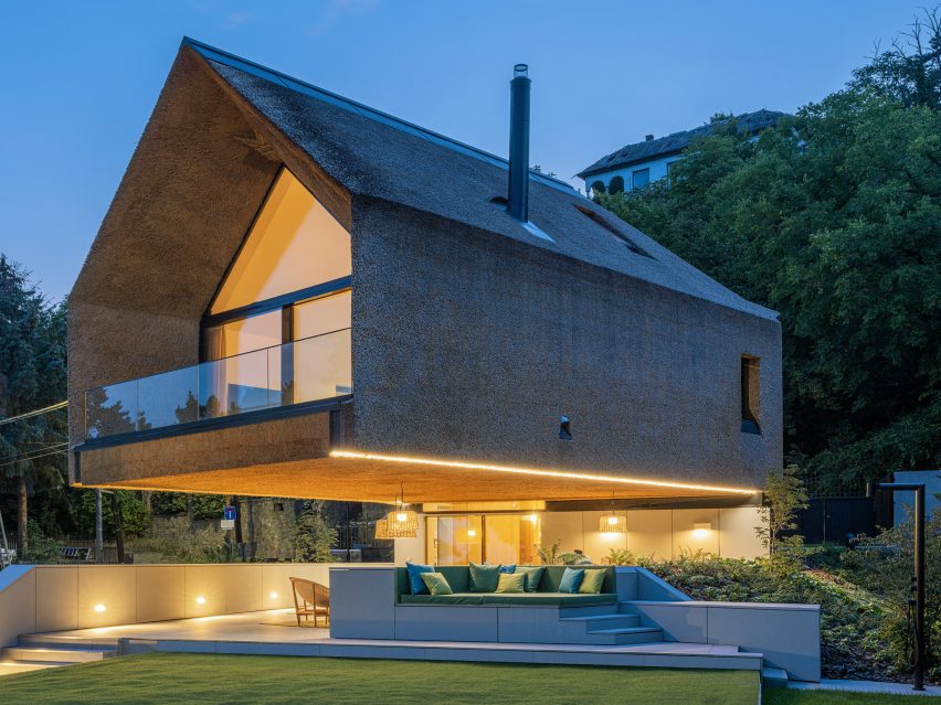 Summer House by RAPA Architects