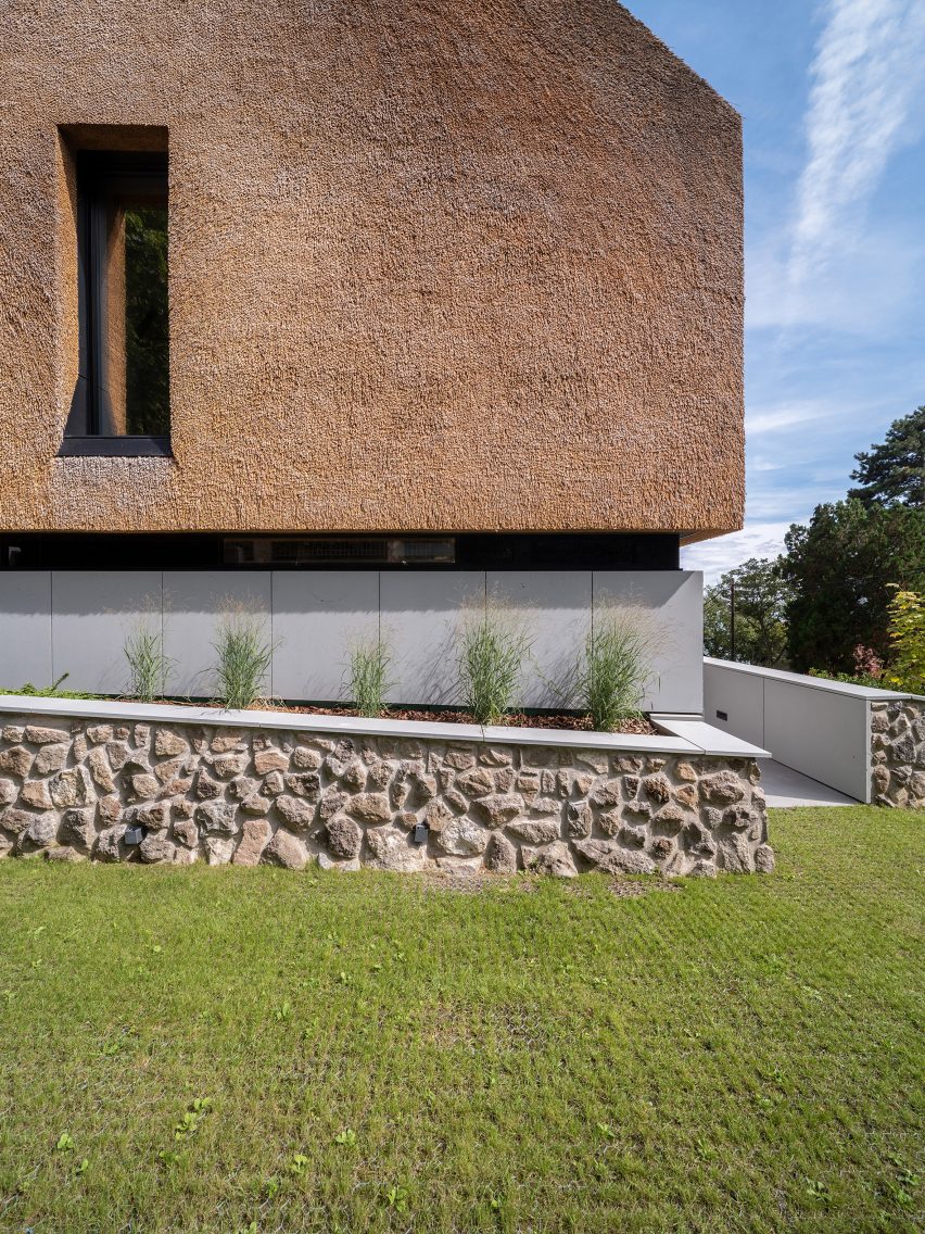Summer House by RAPA Architects