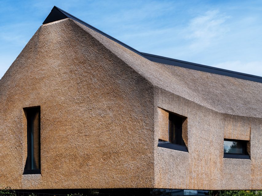 Summer House by RAPA Architects