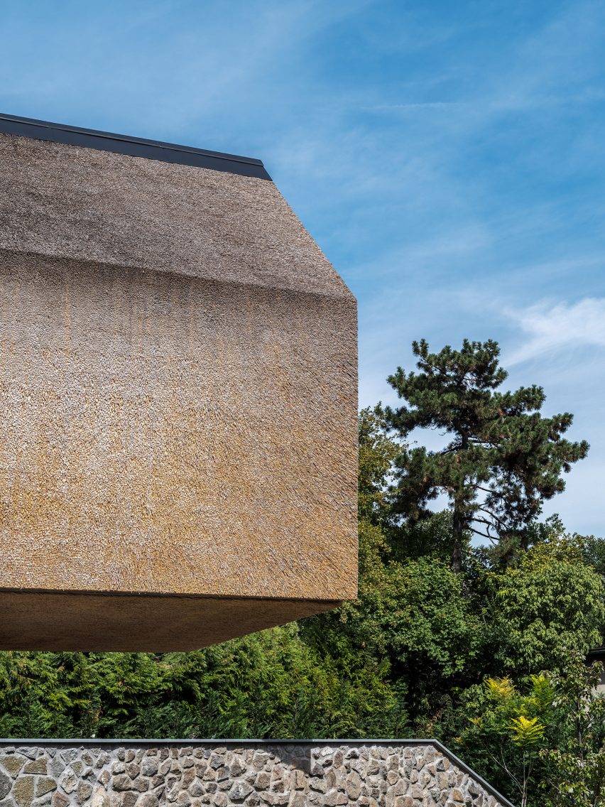 Summer House by RAPA Architects