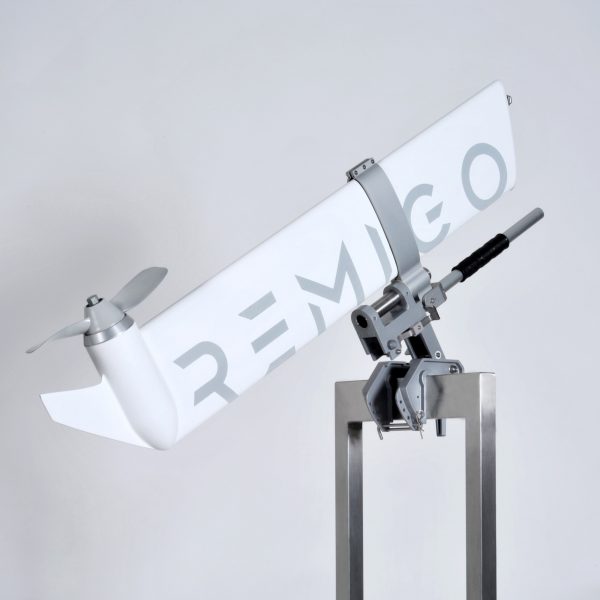 RemigoOne is an electric outboard motor for boats