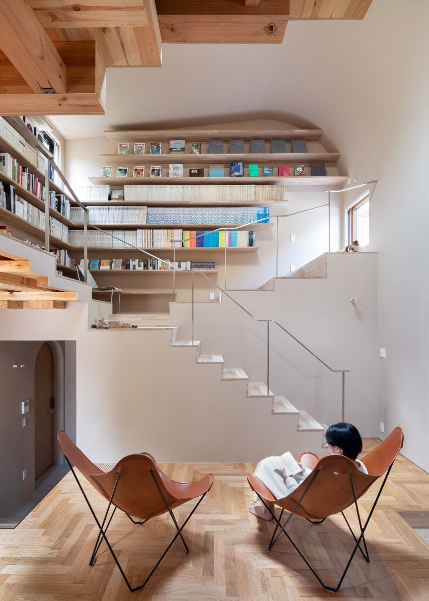 A Cat Tree House by Tan Yamanouchi