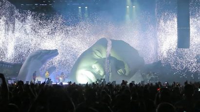 Es Devlin set design for Coachella