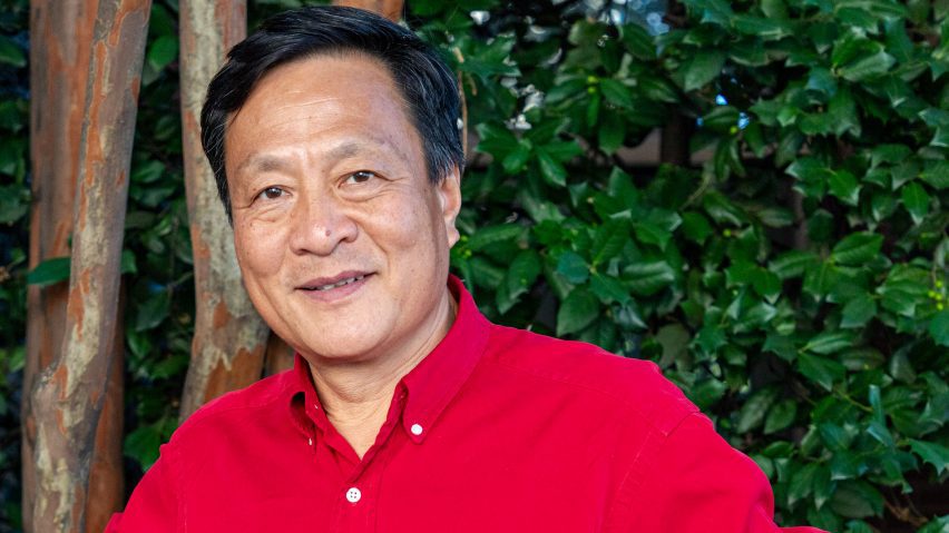 Kongjian Yu portrait