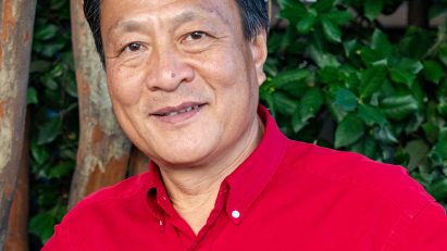 Kongjian Yu portrait