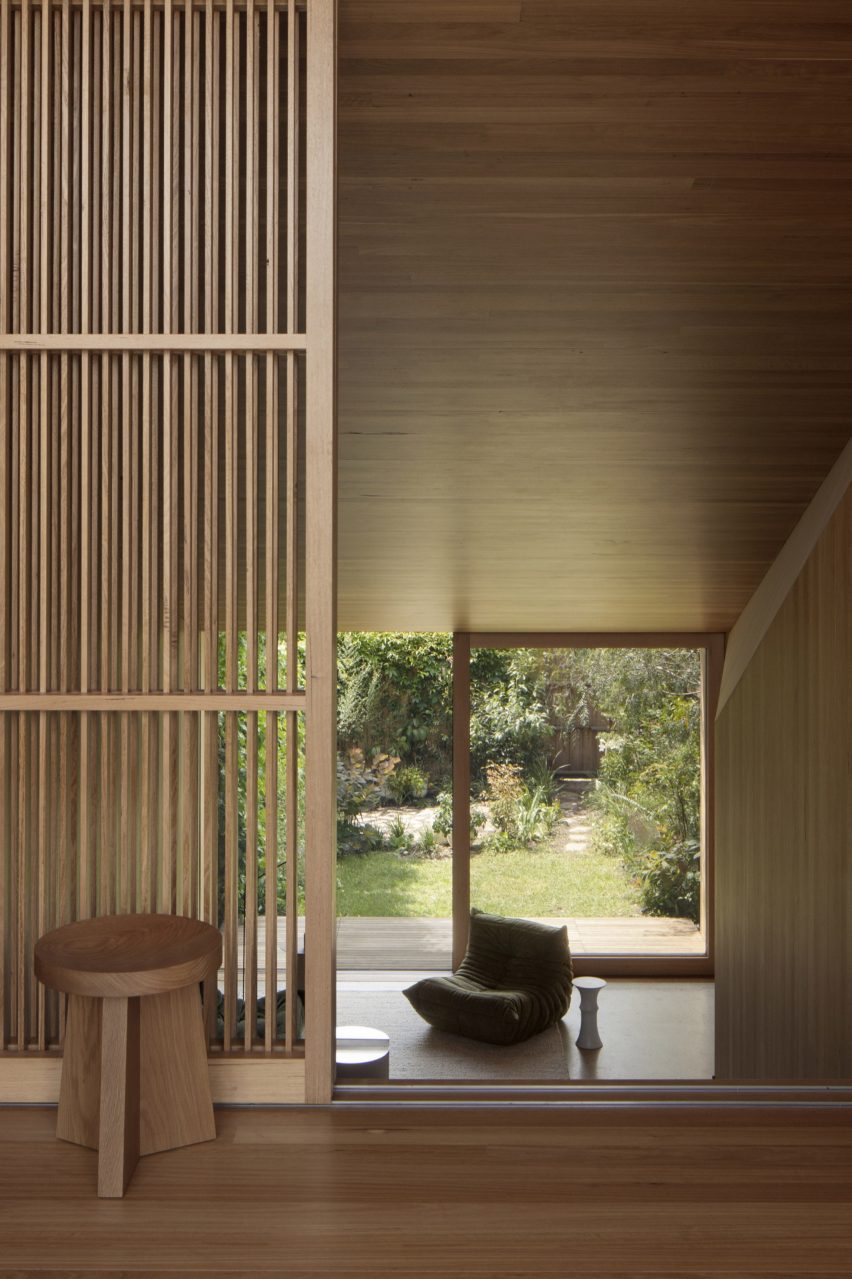 Union Street House by Prior Barraclough features wood-lined extension