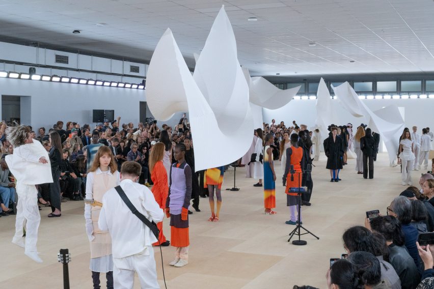 Crowd at fashion show