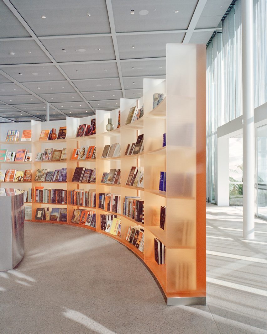Immersive installation by Akin Atelier in Sydney Modern