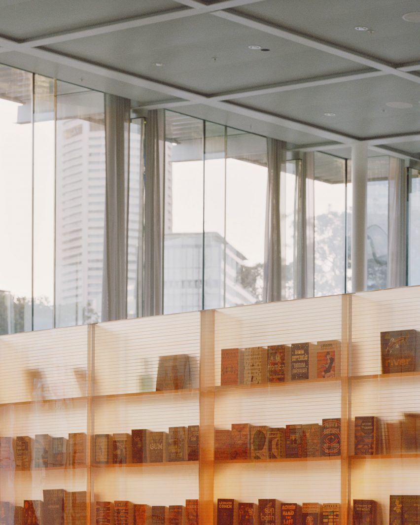 Immersive installation by Akin Atelier in Sydney Modern