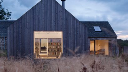 Ann Nisbet Studio nestles house within stone ruin in Ayrshire
