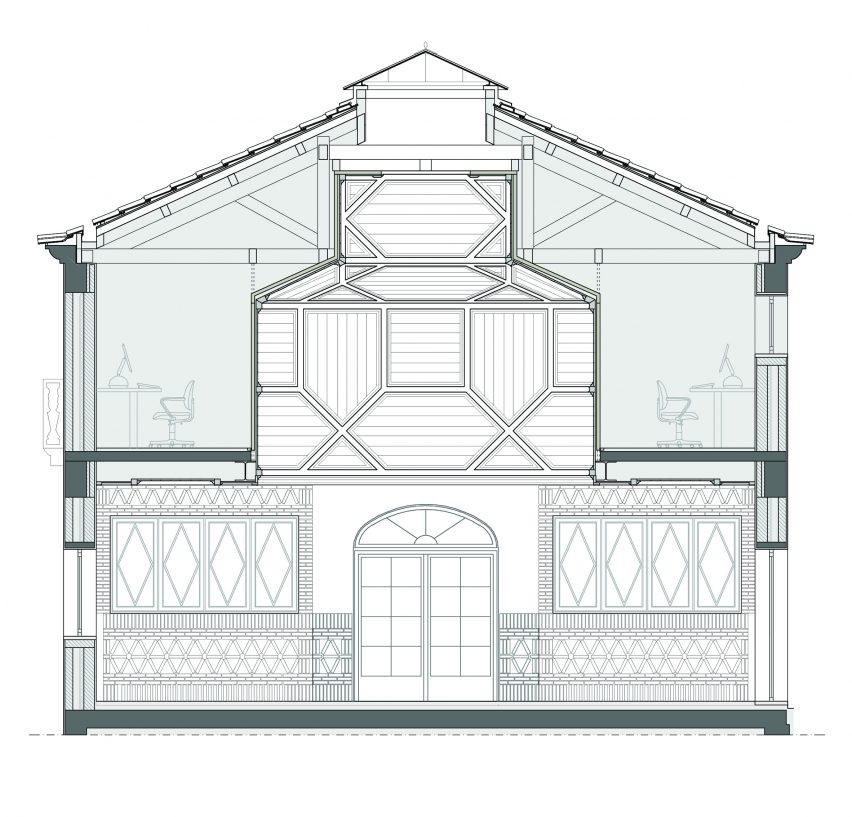 Architect's drawing: Section of the bar at Vermelho