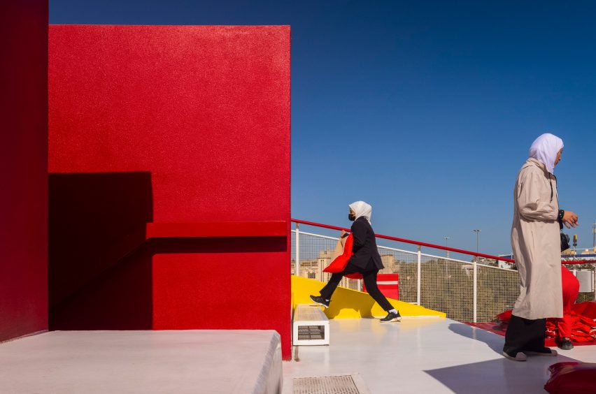 BBT Hilltop restaurant in Kuwait City by TAEP/AAP