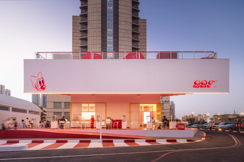 BBT Hilltop restaurant in Kuwait City by TAEP/AAP