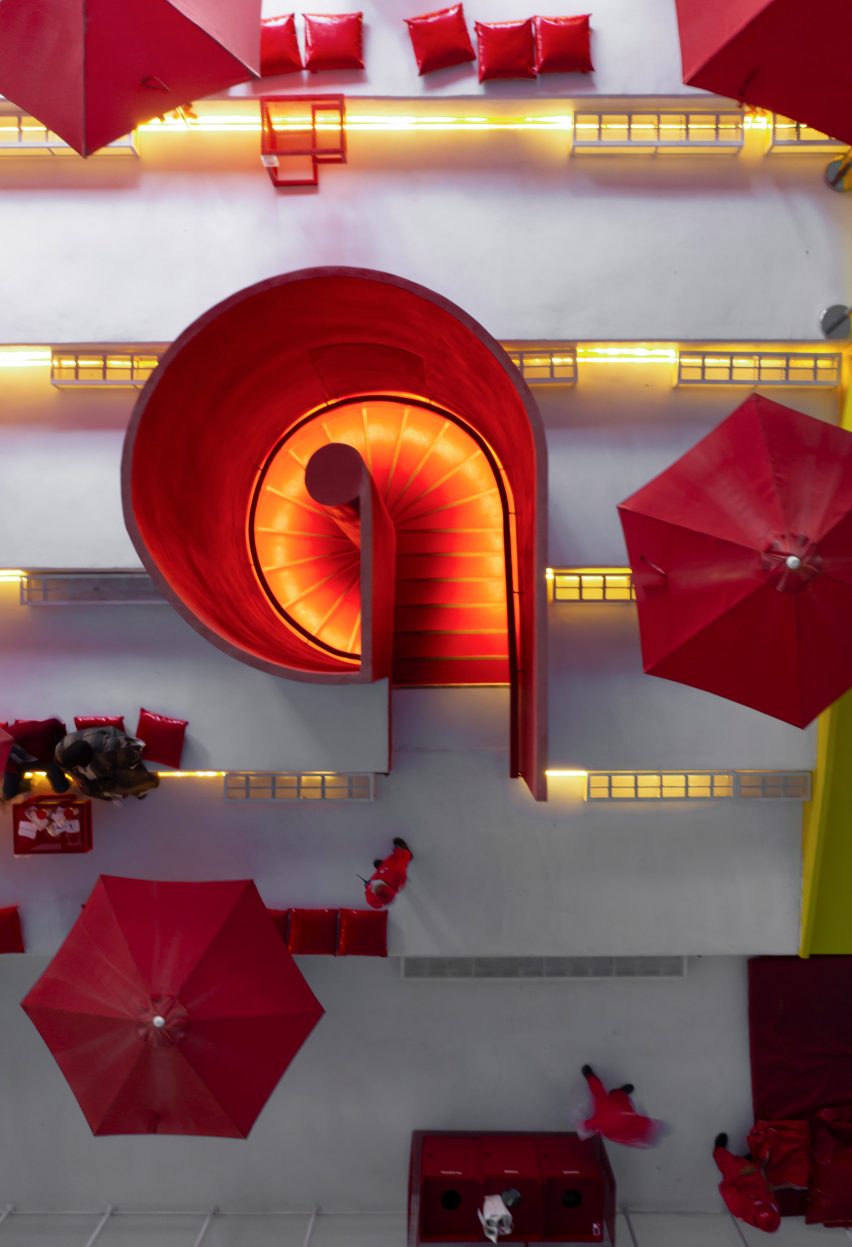 BBT Hilltop restaurant in Kuwait City by TAEP/AAP