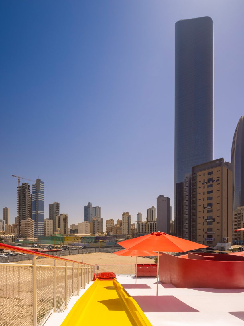 BBT Hilltop restaurant in Kuwait City by TAEP/AAP