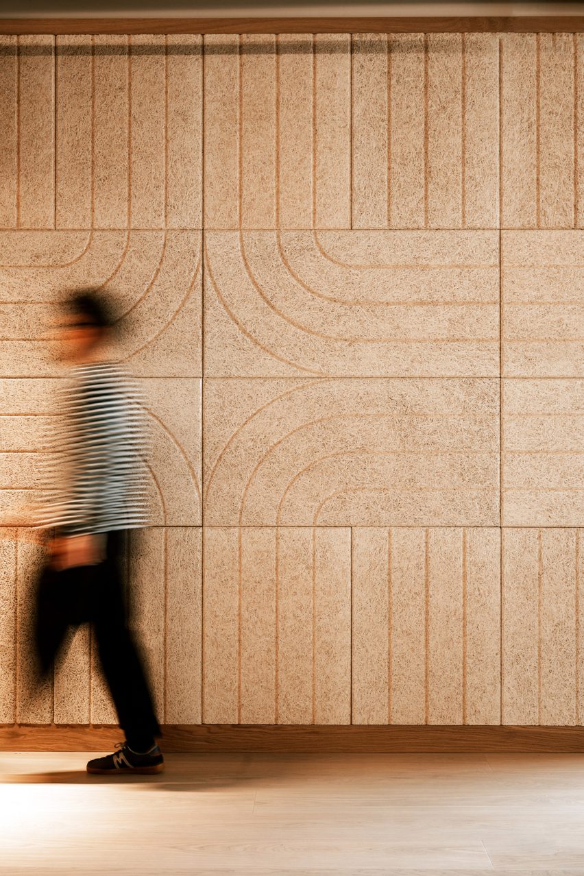 Dentons law firm office by 'Kin