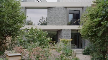 Extended rear facade of Camden Workshop by McLaren Excell