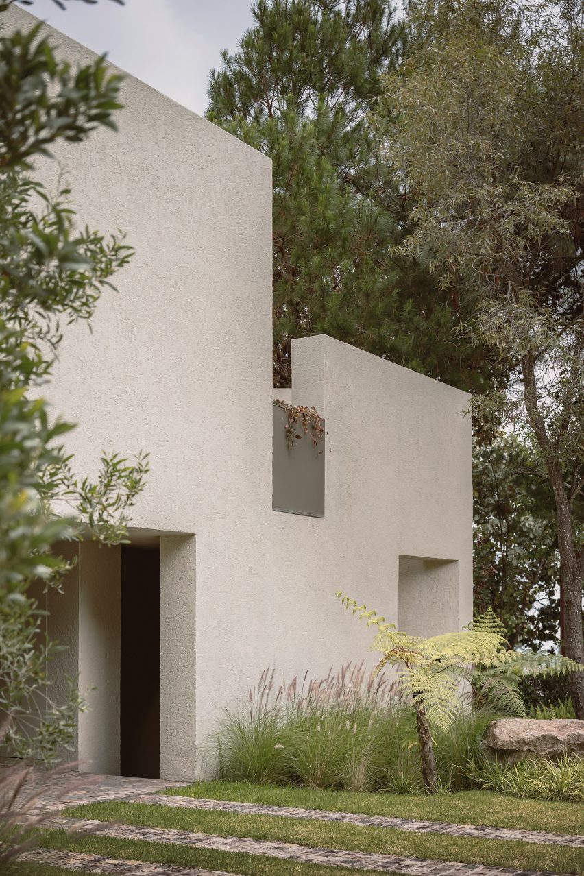 Casa Cielo by COA Arquitectura