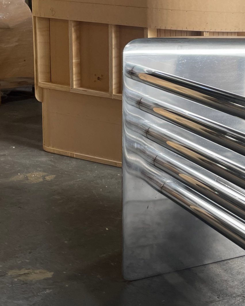 Metal chair frame