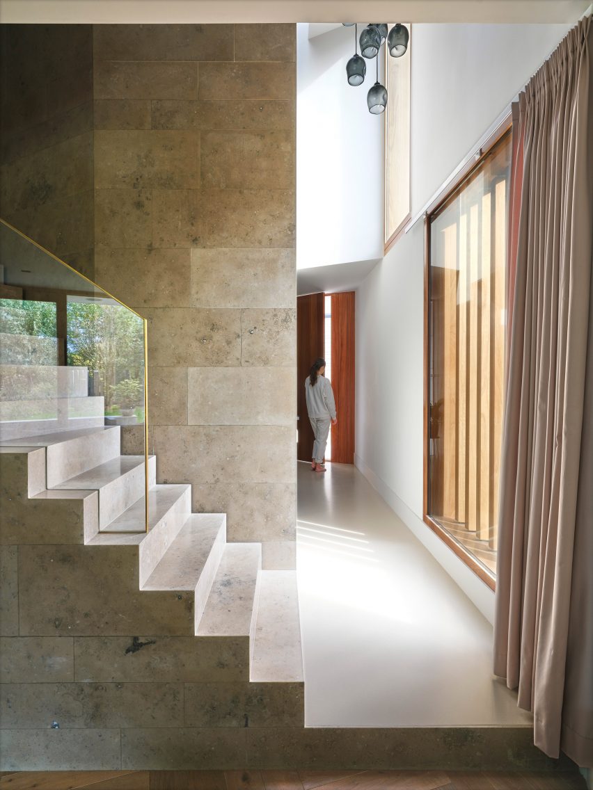 Staircase in Edge House by Studio Prototype