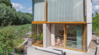 Edge House by Studio Prototype