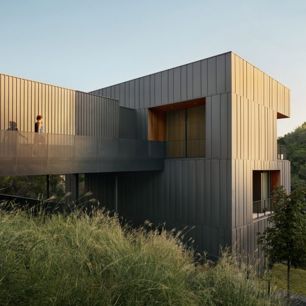 Falcon Ridge Residence