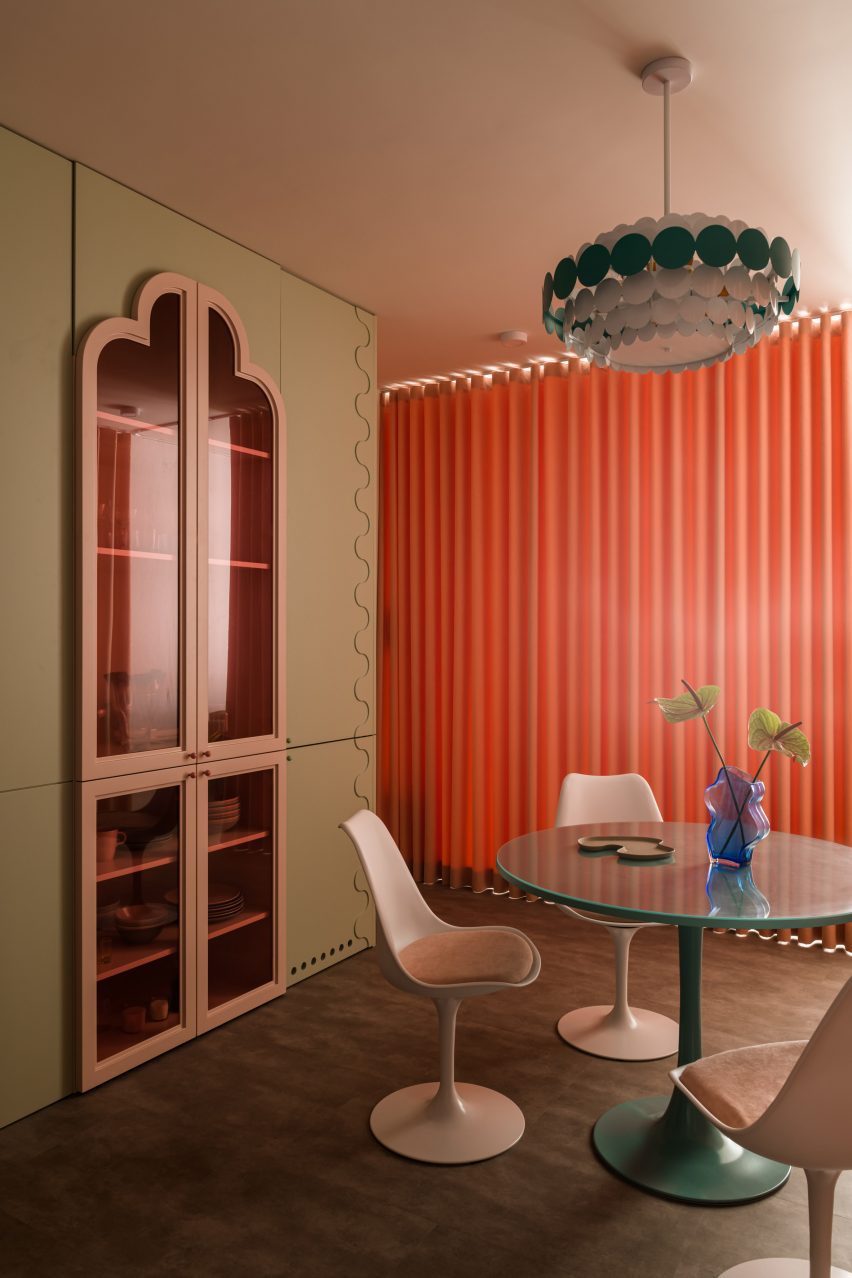 Pops holiday apartment by Furora Studio