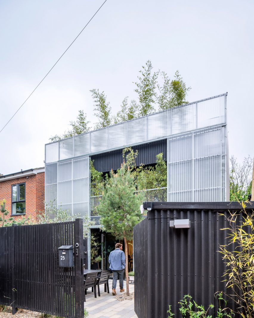 Polycarbonate and bamboo planted facade at Green House by Hayhurst and Co