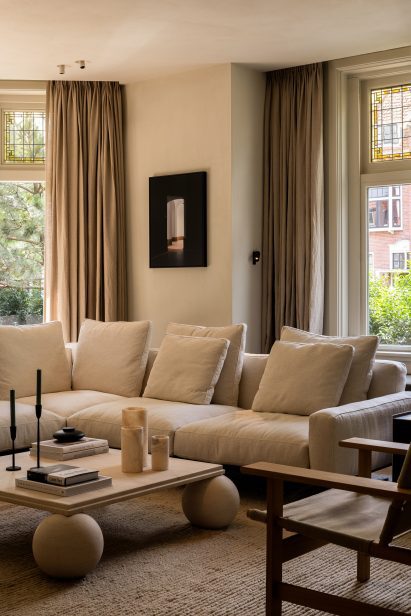 Living room of Haarlem House