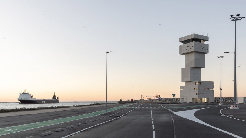Concrete harbourmaster's office tower in Calais' port by Atelier 9.81