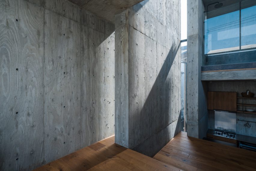 Concrete wall details