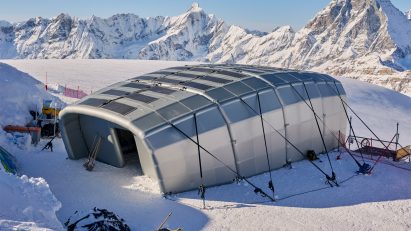 Ski Start House by Ingenhoven Architects