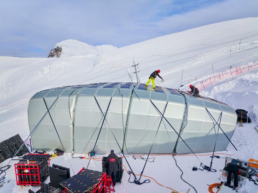 Ski Start House by Ingenhoven Architects
