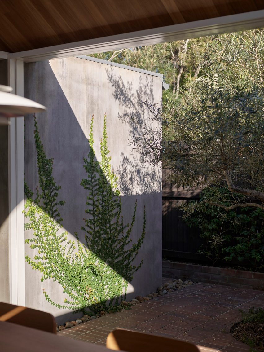 Hopscotch House by John Ellway Architect