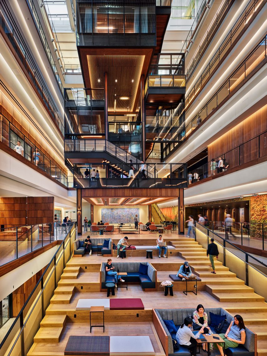 An atrium with multiple, open floorx