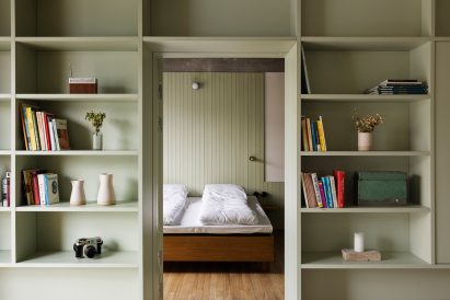 Bedroom at the Trevarefabrikken hotel in Norway