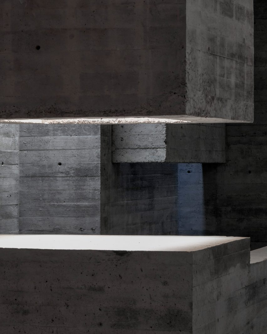 Brutalist concrete house by Lucio Muniain