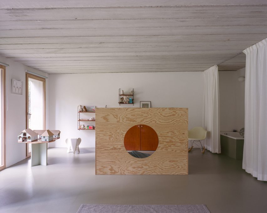White children's bedroom in a Belgian home