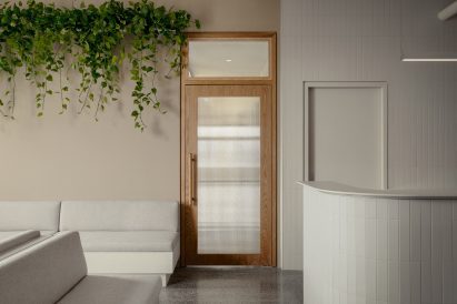 Oak-framed door with fritted glass pane