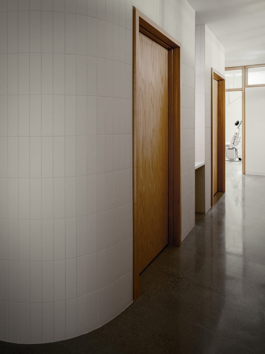 Montreal Dental clinic appareil architecture