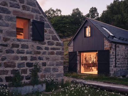 The artist's studio by Moxon Architects