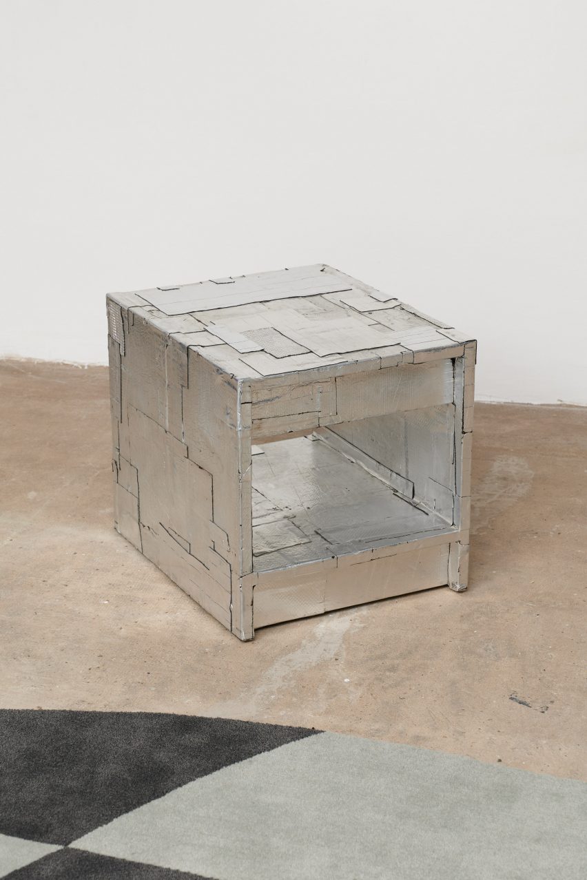 Metallic stool