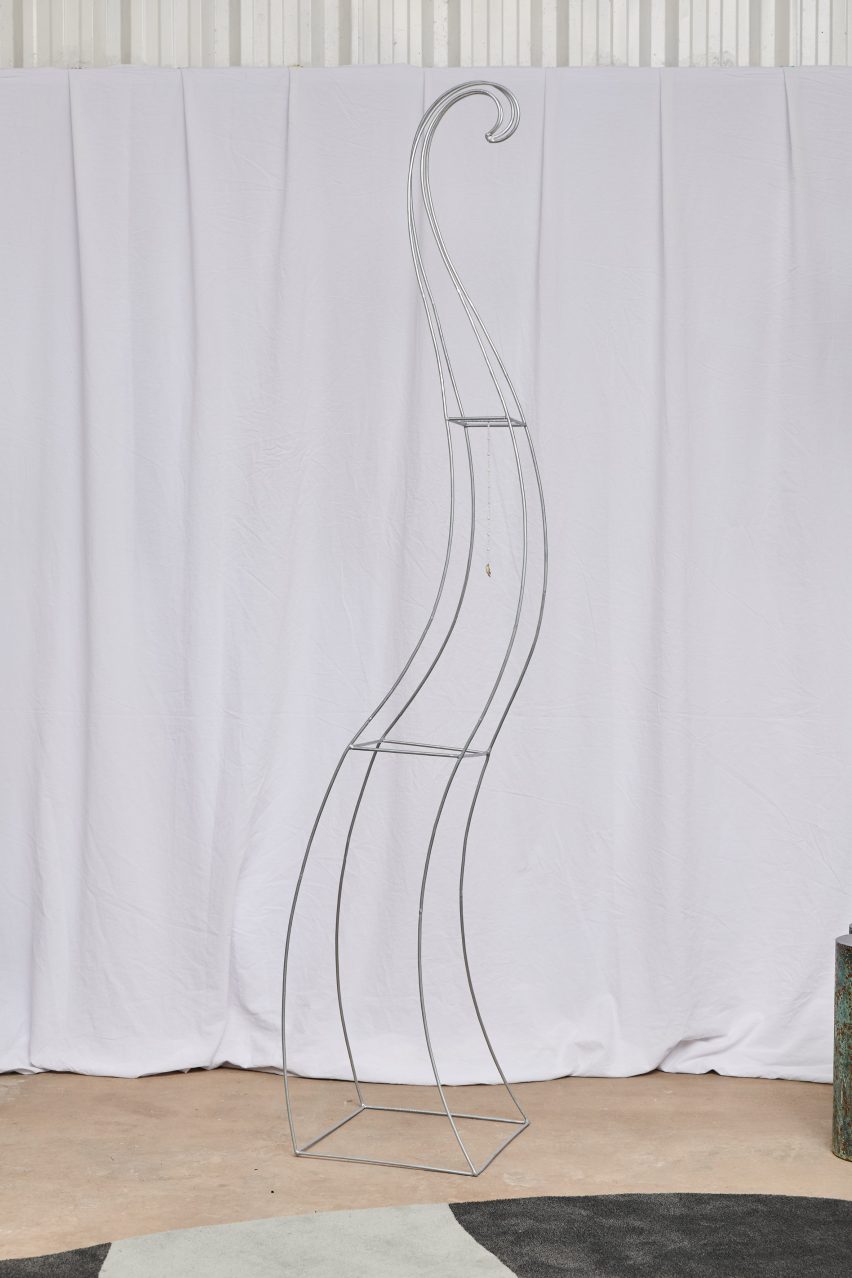 Twisting metal sculpture