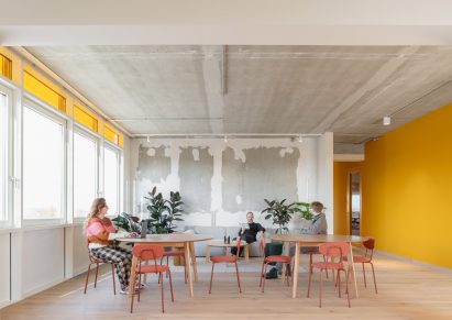 Flexible work and meeting spaces at HAUS 1 by MVRDV