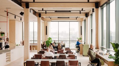 Timber office by Oslotre designs in Norway